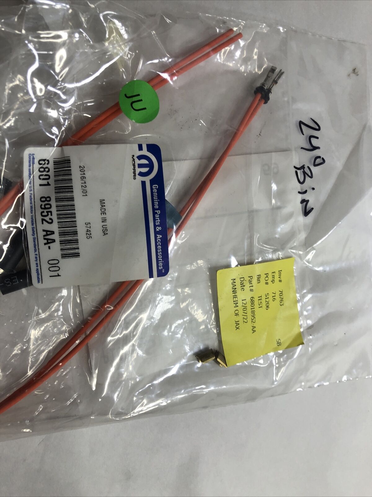 New OEM Genuine Mopar Wiring  68018952AA