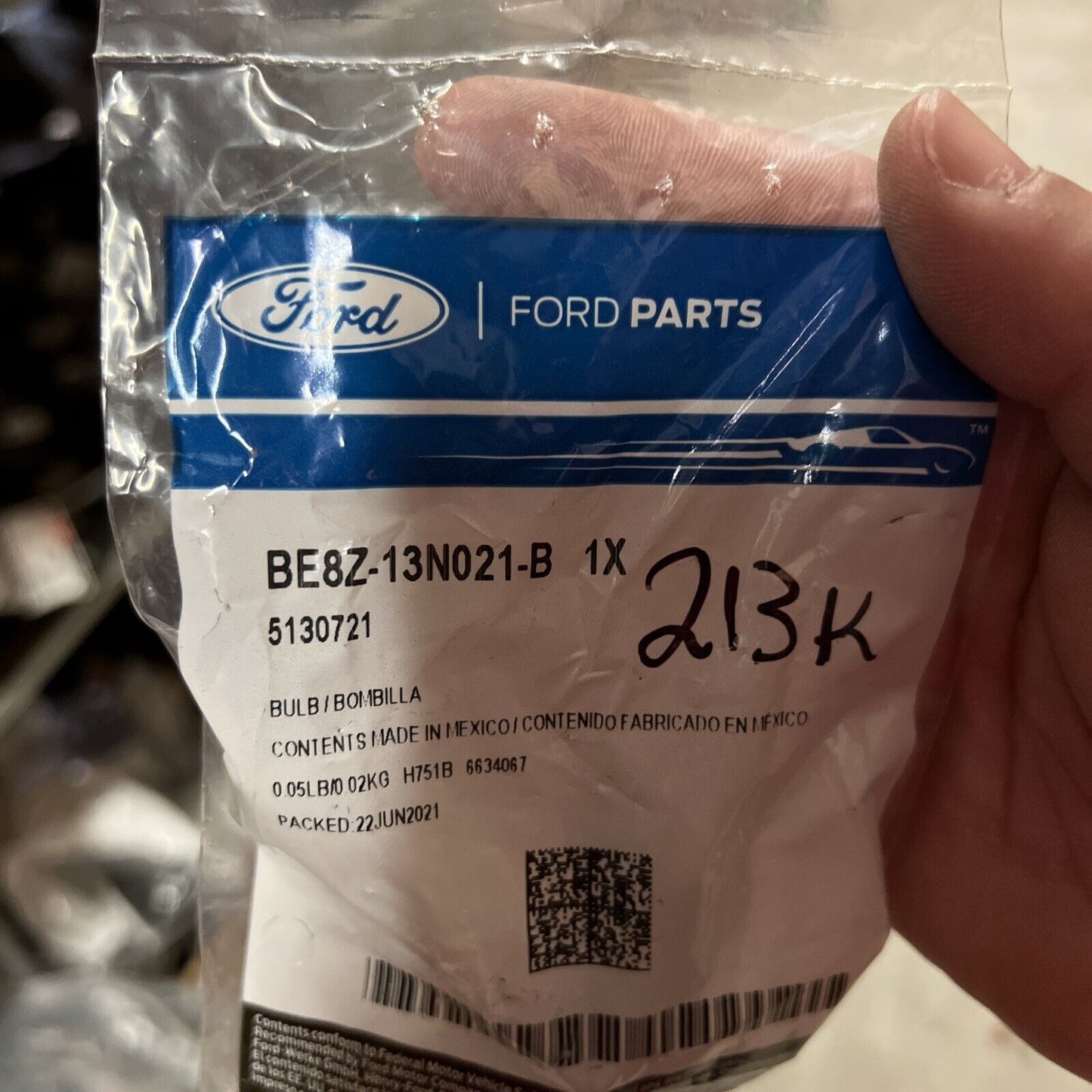 New OEM Ford 2015-18 F-150-Headlight Headlamp Bulb BE8Z13N021B