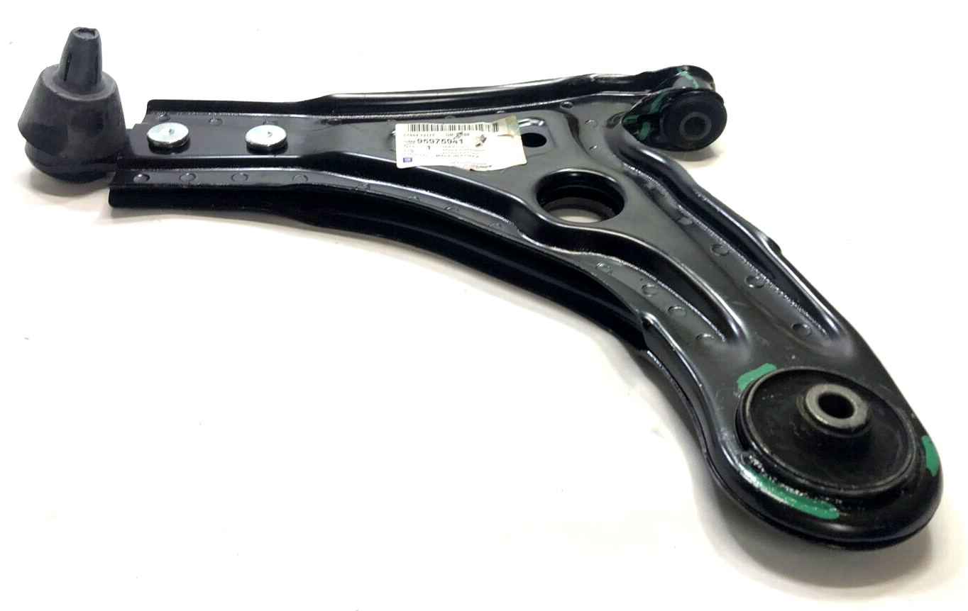 New OEM Genuine GM Chevrolet 04-11 Front Driver Side Lower Control Arm 95975941
