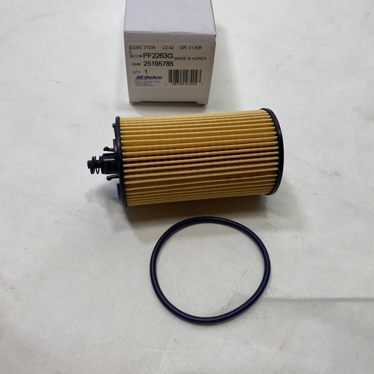 New OEM Genuine GM Encore 2013-2020 Engine Oil Filter With O Ring 25195785